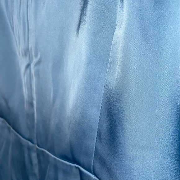 robe satinée bleue - Picture 4 of 4